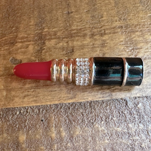 Red & Black Enamel & Crystal Lipstick Lapel Brooch Pin Perfect Gift Makeup Fan - Picture 5 of 9